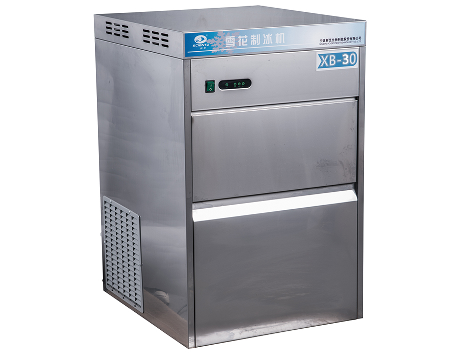 制冰机，全自动，雪花，制冰量：30kg/24h，储冰量：10kg
