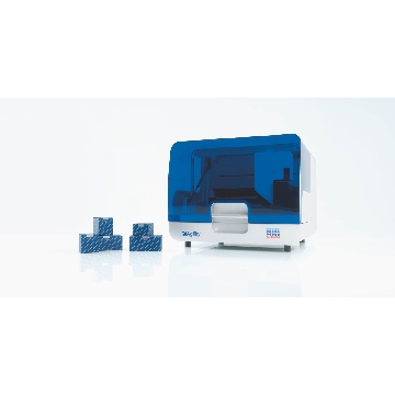 Tubes, graduated, flat-base 5 ml (50)，990552，Qiagen，凯杰
